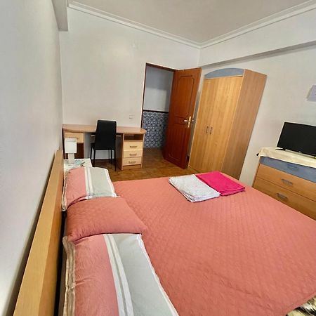 Quarto De Casal Acolhedor Laranjeiro  ภายนอก รูปภาพ